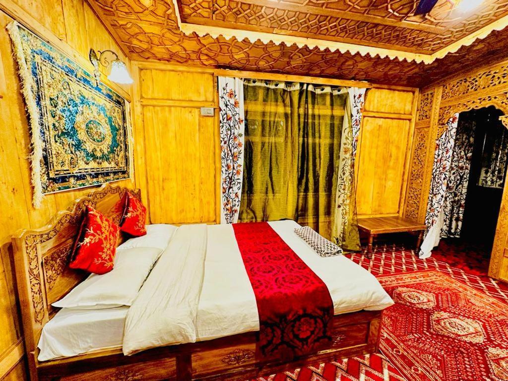 New Zealand Group Of Houseboats Hotel Srinagar  Exterior photo